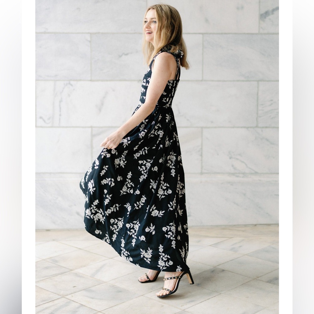 Abercrombie & Fitch Emerson Tie-Strap Maxi Black Floral Dress XLT - Picture 3 of 11